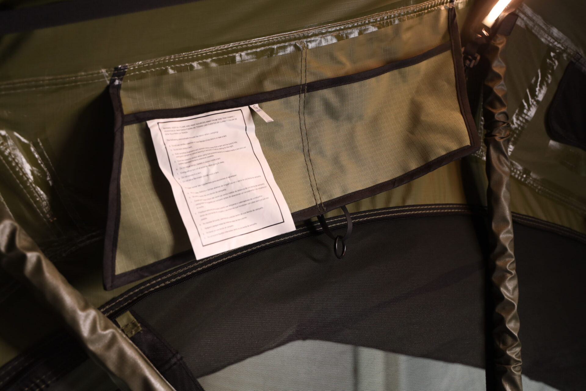 2X2A6398-scaled.jpg FjällVila UppLöv 190L mjukskals taktält 4+ personen khaki-green